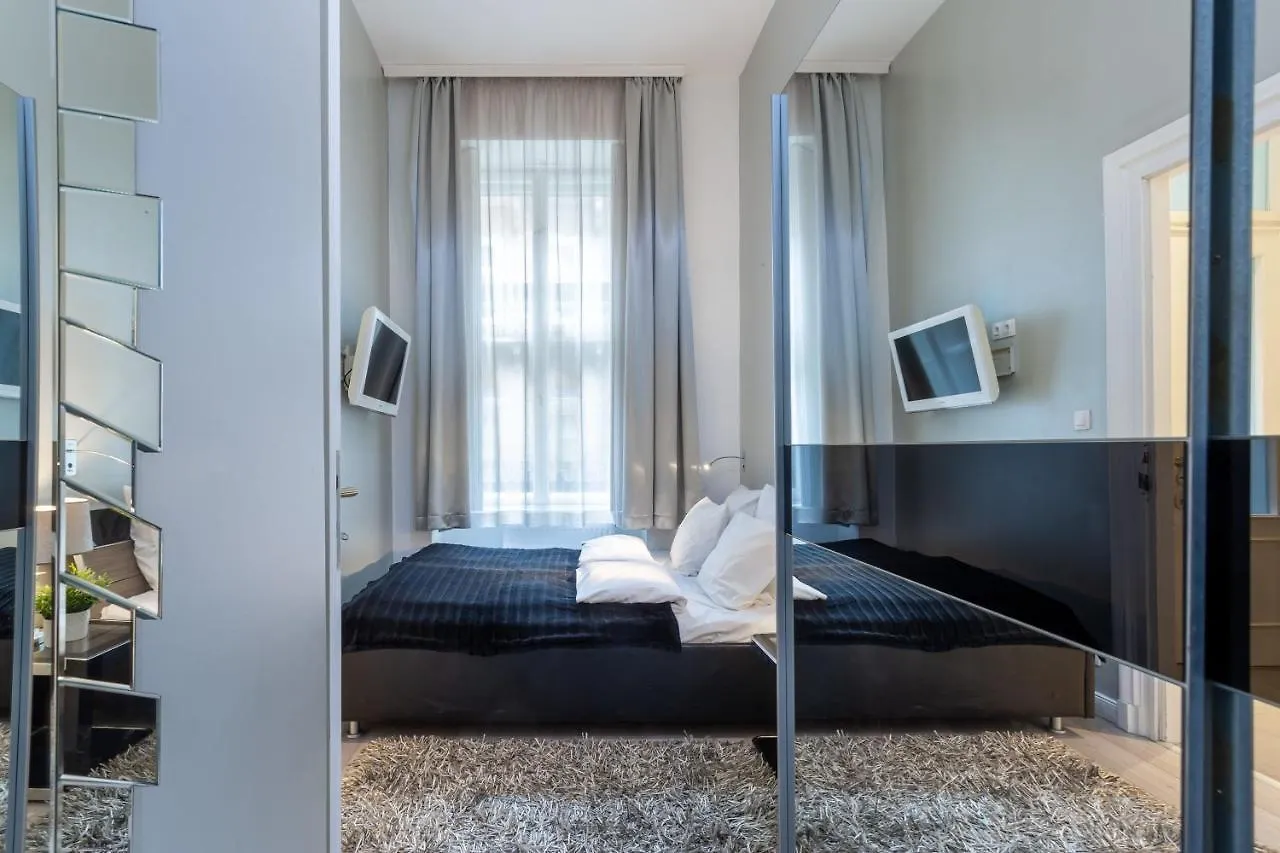 Luxurious Extra Central And Comfy Apartment Budapest Hungary