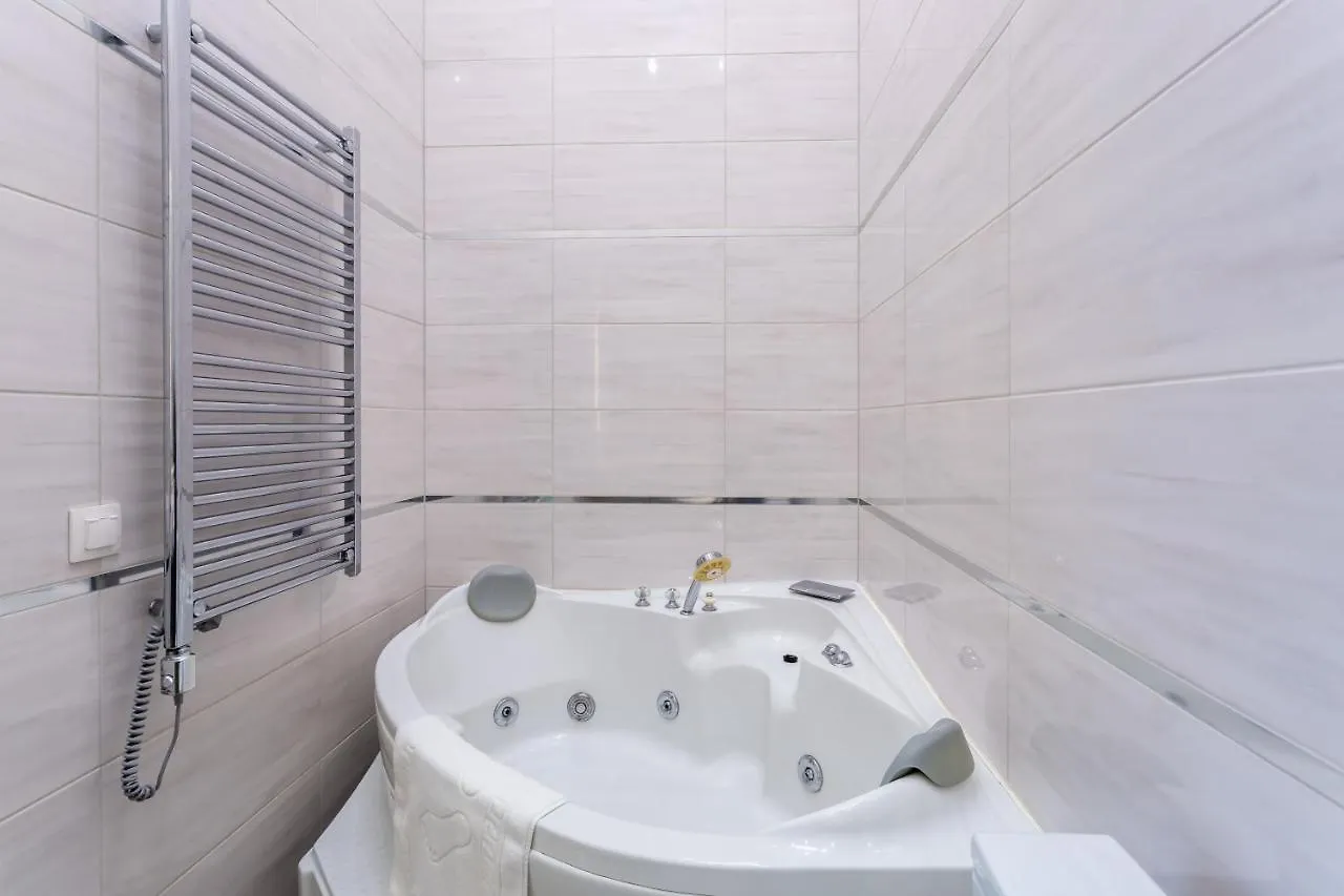 Luxurious Extra Central And Comfy Apartment Budapest